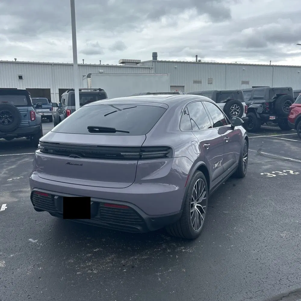 2024 Porsche Macan 4 Electric