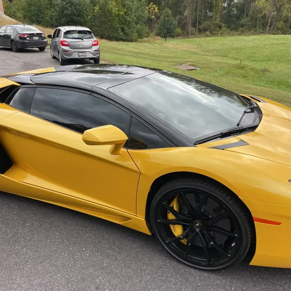 2014 Lamborghini Aventador Base