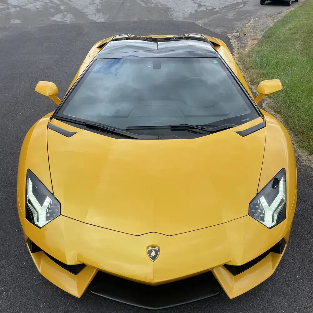 2014 Lamborghini Aventador Base
