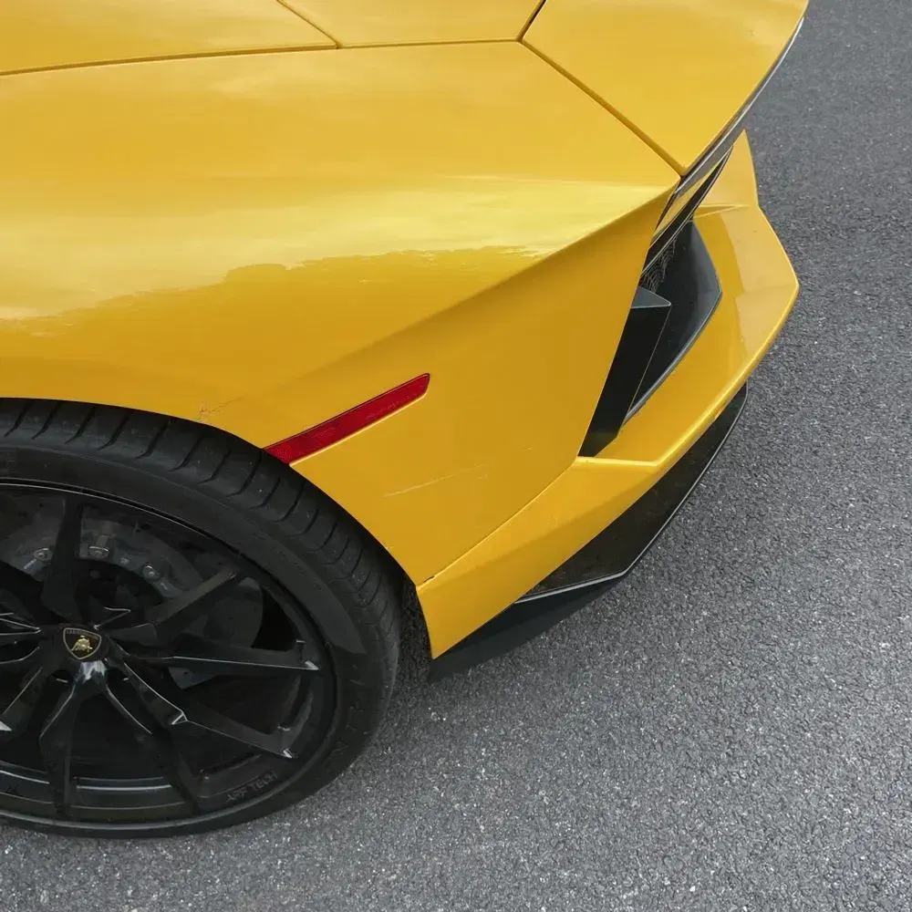 2014 Lamborghini Aventador Base