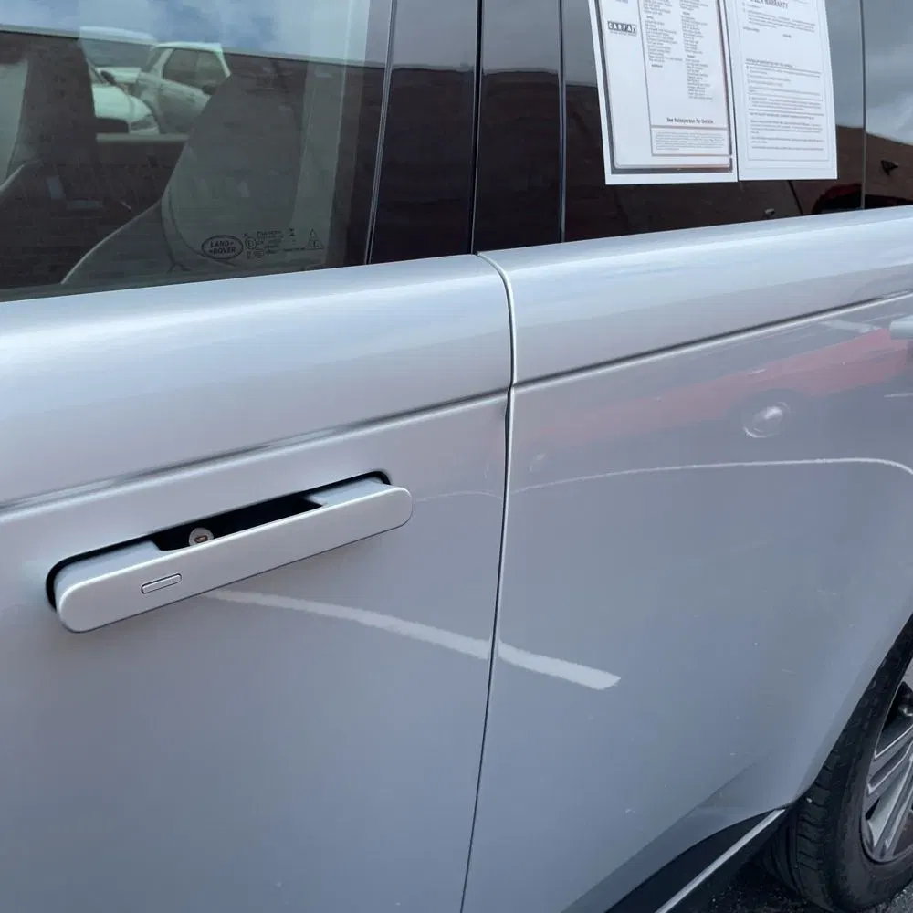 2023 Land Rover Range Rover P530 SE