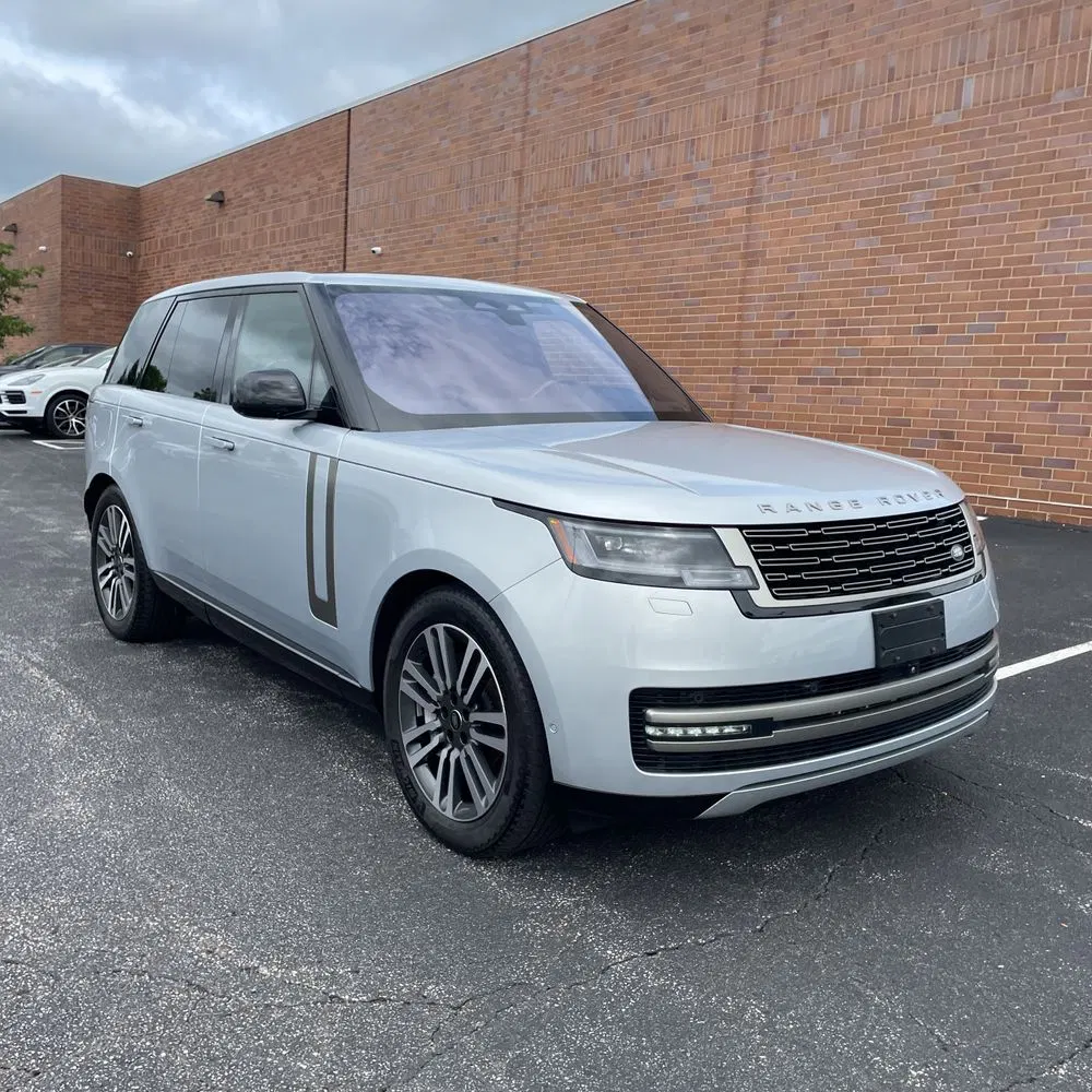 2023 Land Rover Range Rover P530 SE