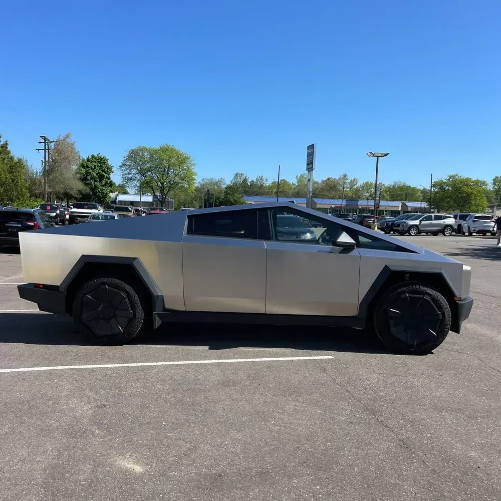 2024 Tesla Cybertruck CyberBeast