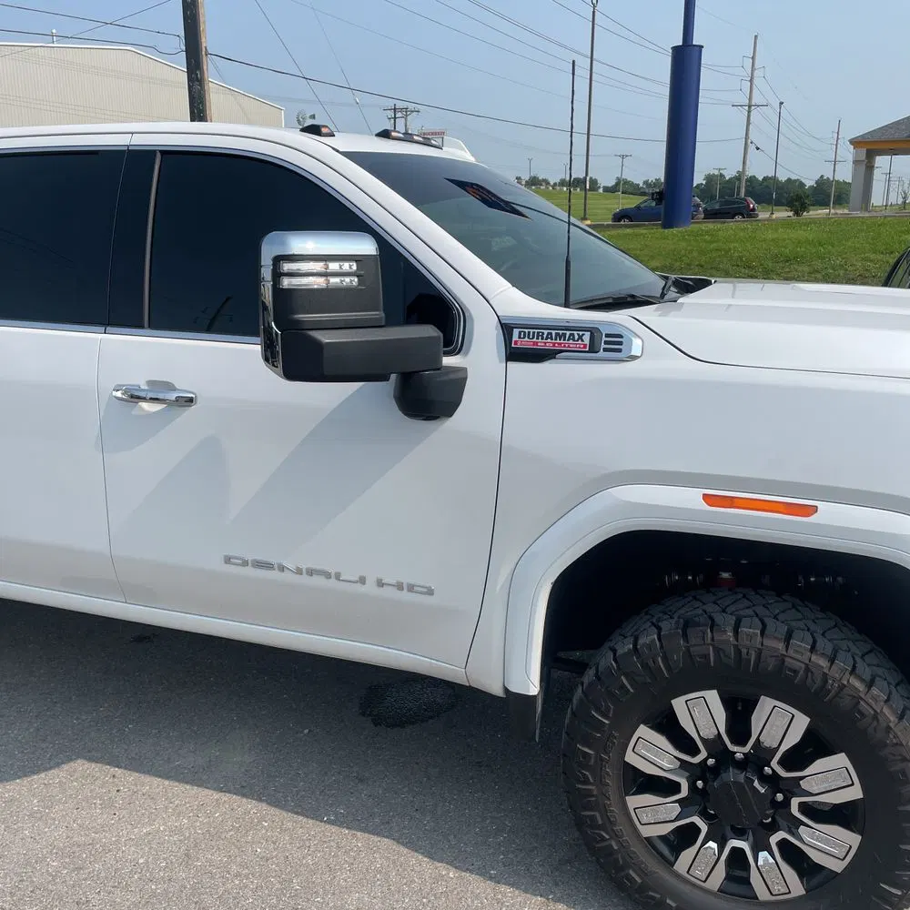 2025 GMC Sierra 2500HD Denali
