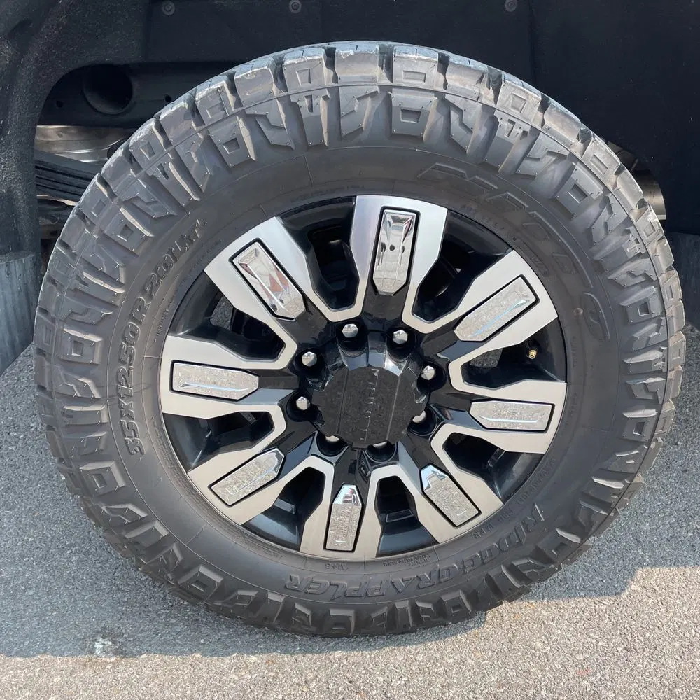2025 GMC Sierra 2500HD Denali