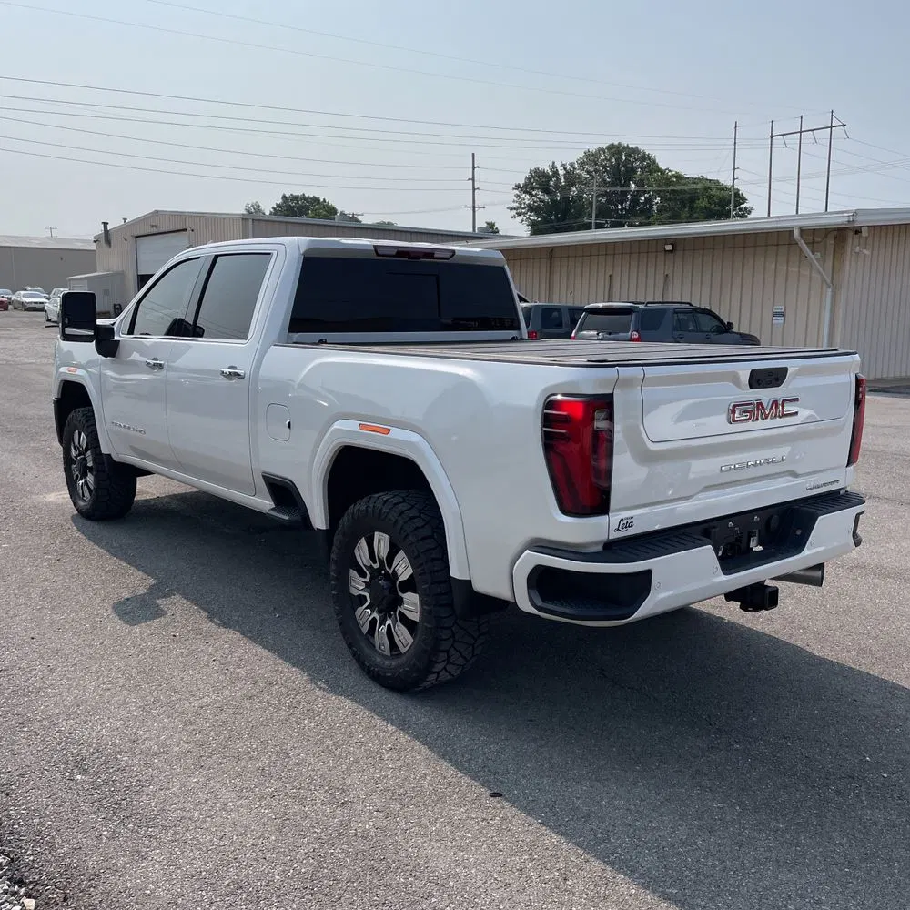 2025 GMC Sierra 2500HD Denali