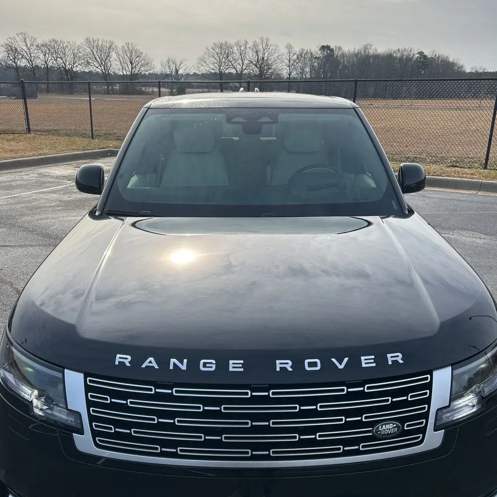 2024 Land Rover Range Rover P550e Autobiography