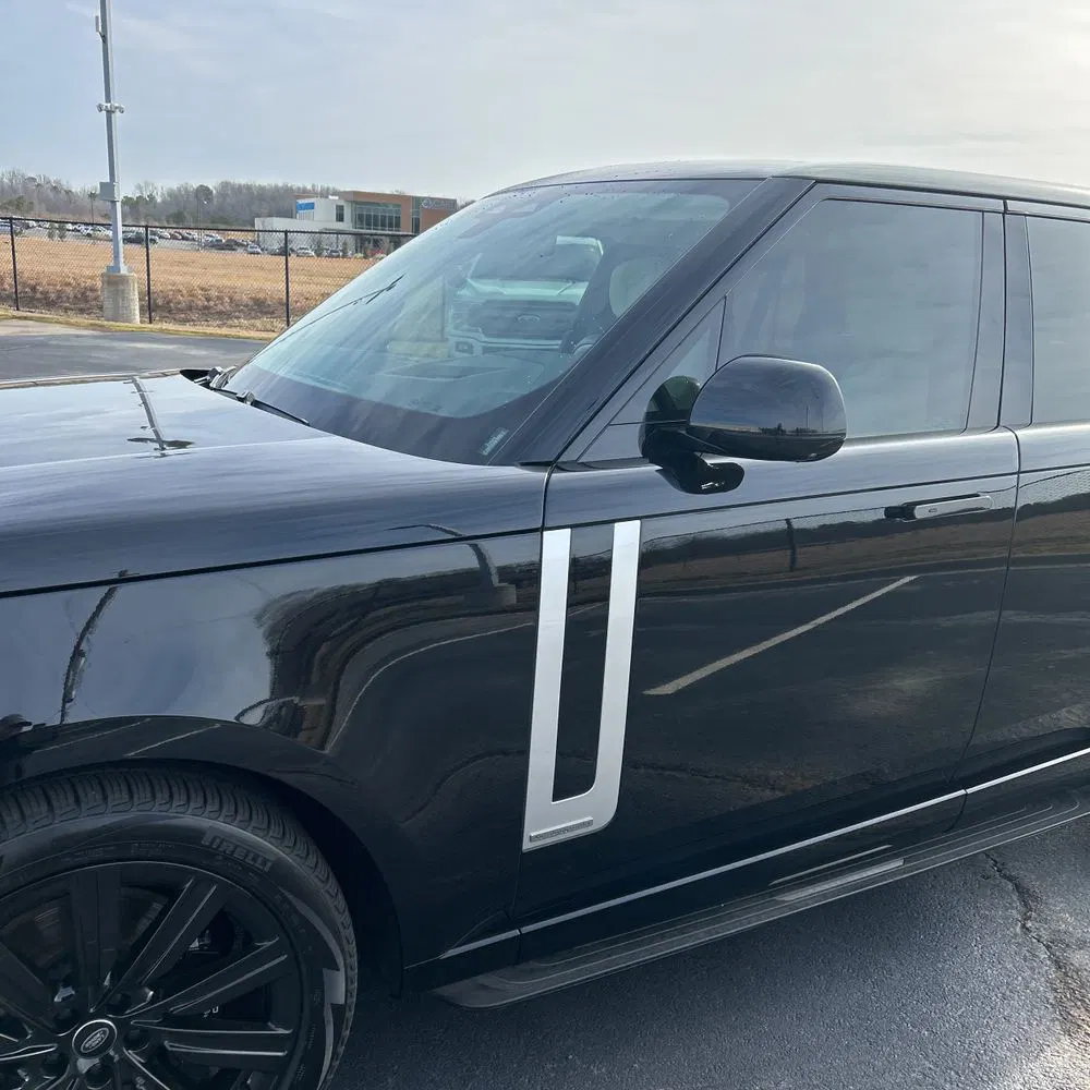 2024 Land Rover Range Rover P550e Autobiography
