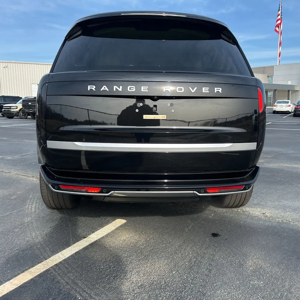 2024 Land Rover Range Rover P550e Autobiography