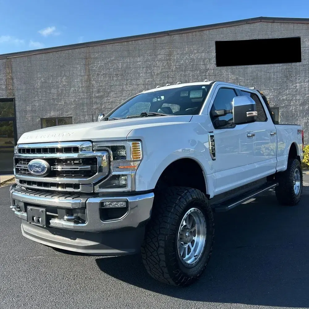 2022 Ford F-350 Super Duty Lariat