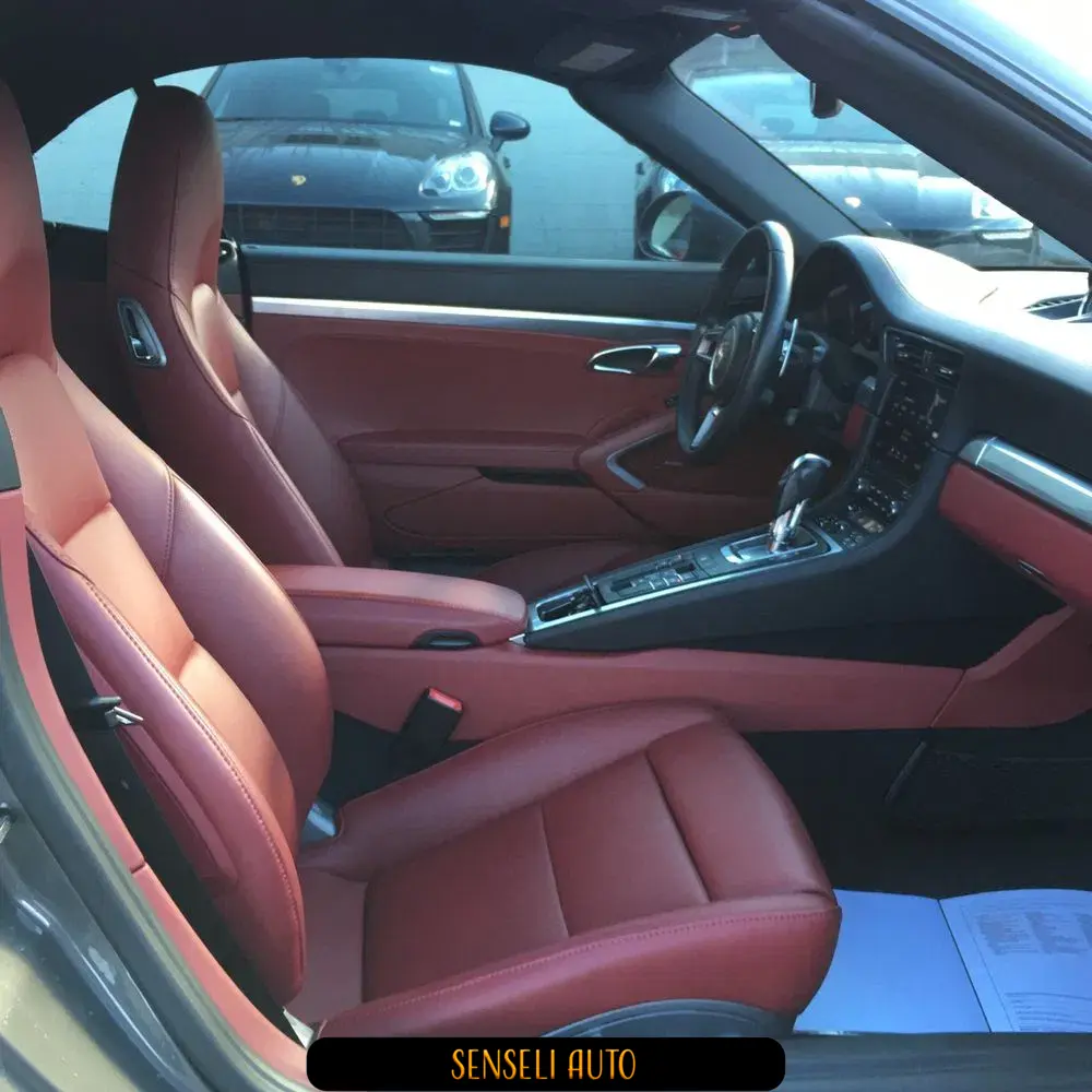 2017 Porsche 911 Carrera 2 S