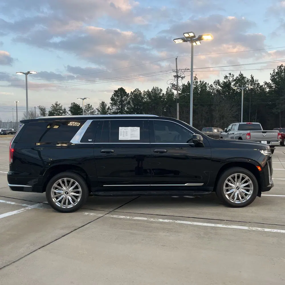 2023 Cadillac Escalade ESV Premium Luxury