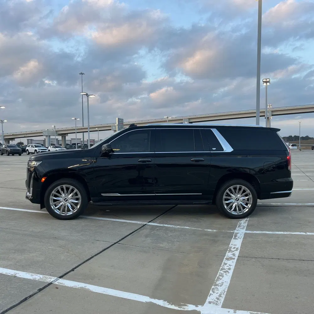2023 Cadillac Escalade ESV Premium Luxury