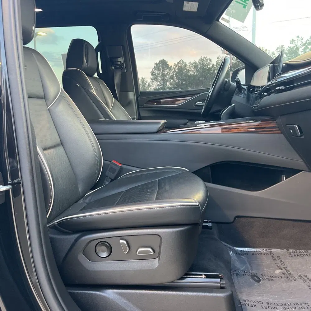2023 Cadillac Escalade ESV Premium Luxury