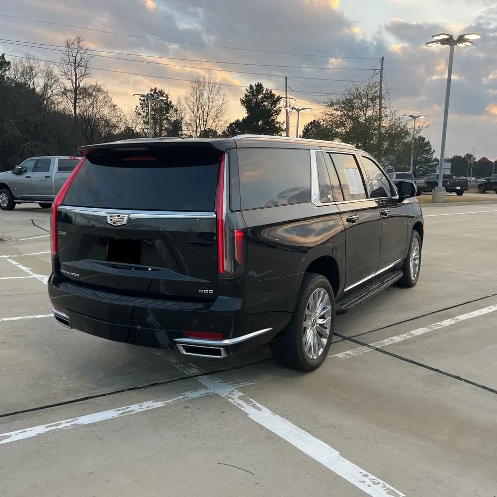 2023 Cadillac Escalade ESV Premium Luxury
