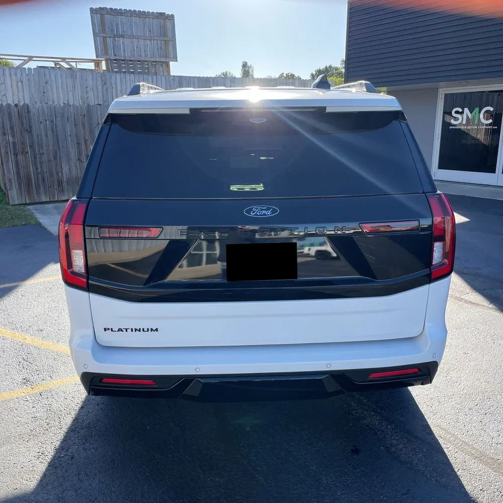 2025 Ford Expedition Platinum