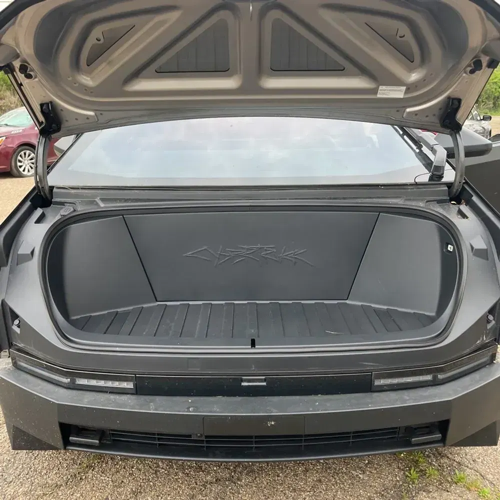 2024 Tesla Cybertruck CyberBeast