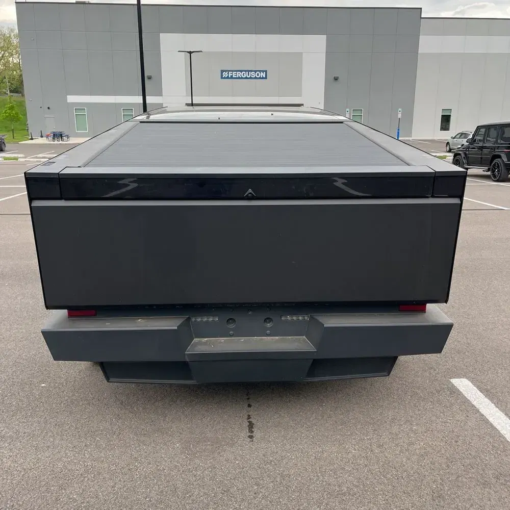2024 Tesla Cybertruck CyberBeast