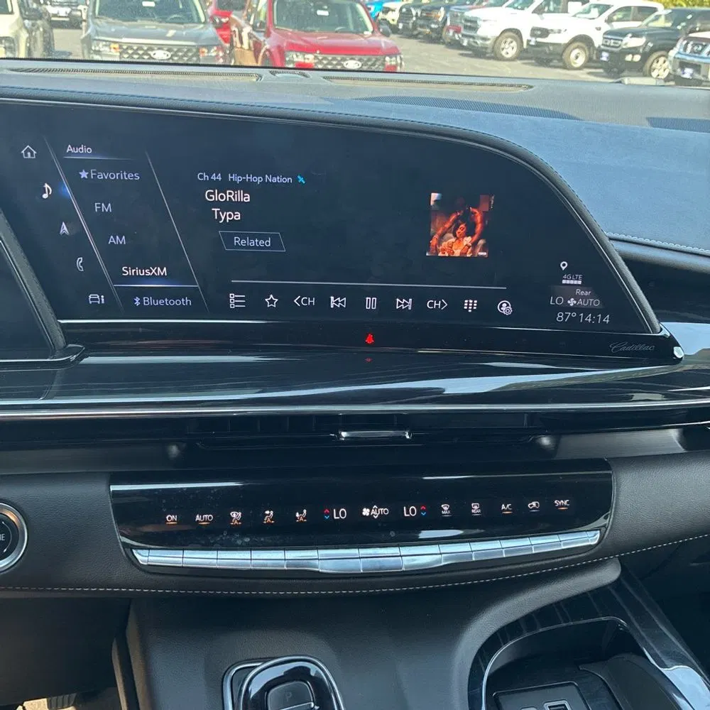 2024 Cadillac Escalade Sport