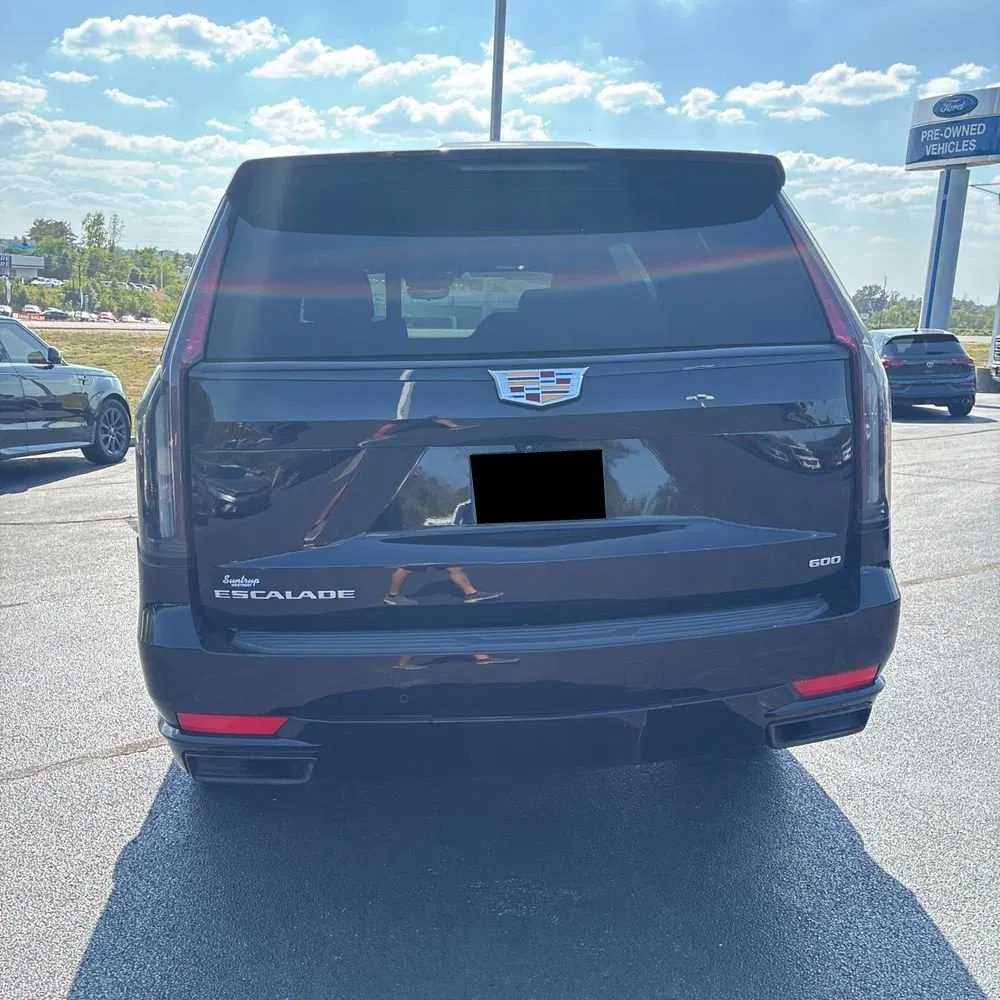 2024 Cadillac Escalade Sport