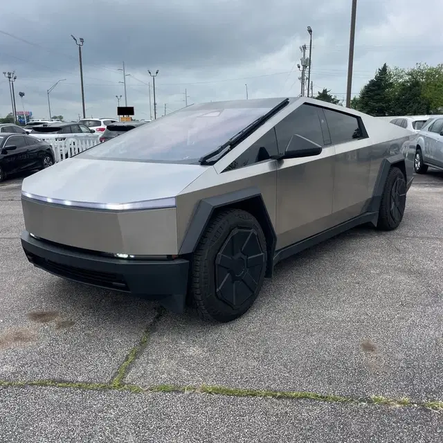 2024 Tesla Cybertruck CyberBeast
