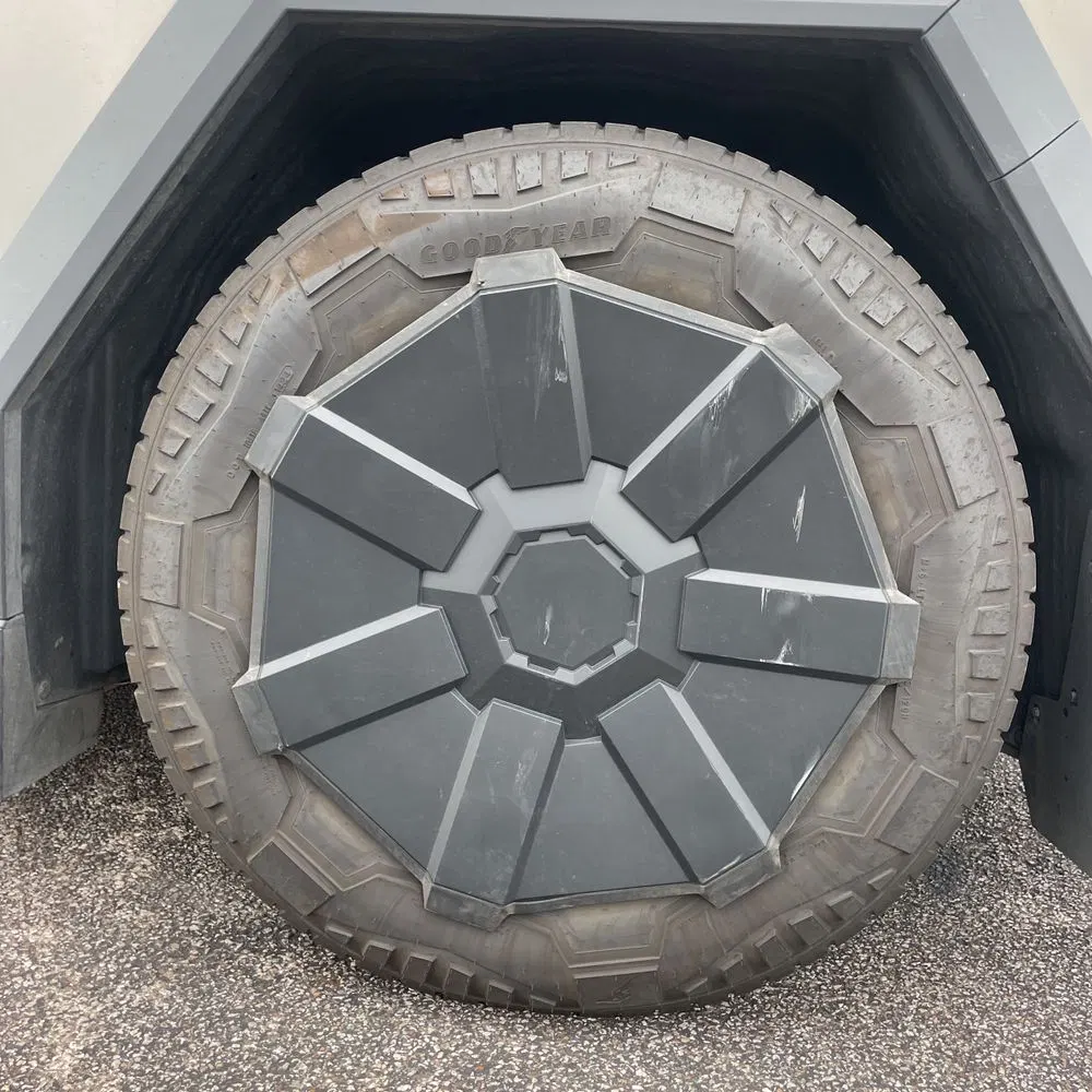 2024 Tesla Cybertruck CyberBeast
