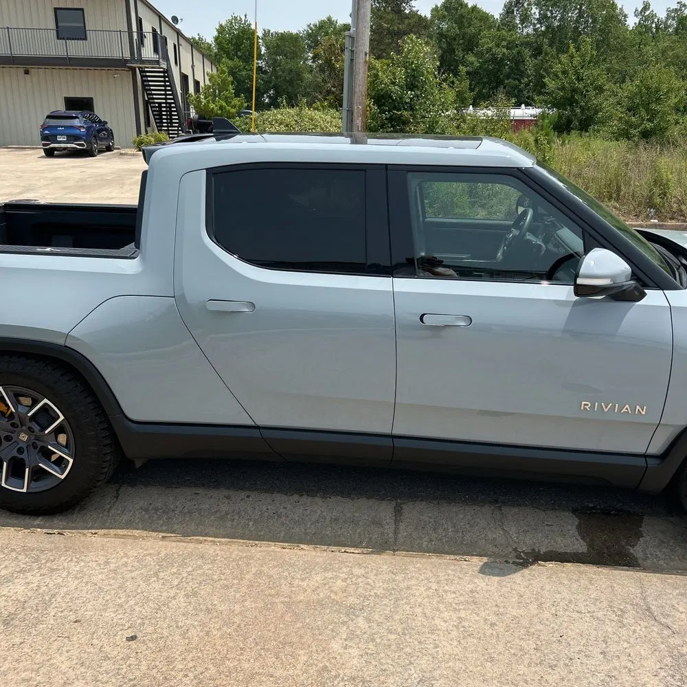 2022 Rivian R1T Adventure