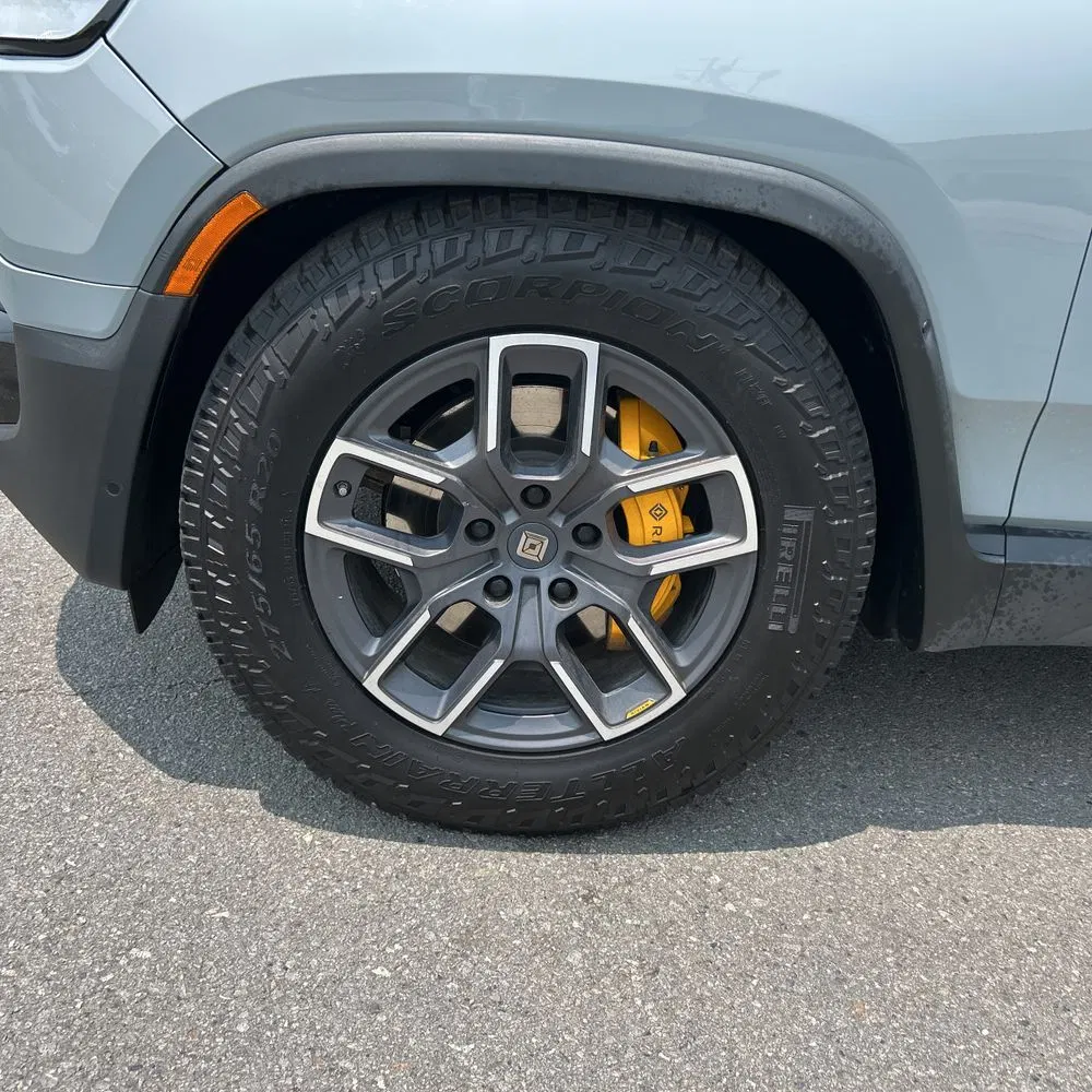 2022 Rivian R1T Adventure