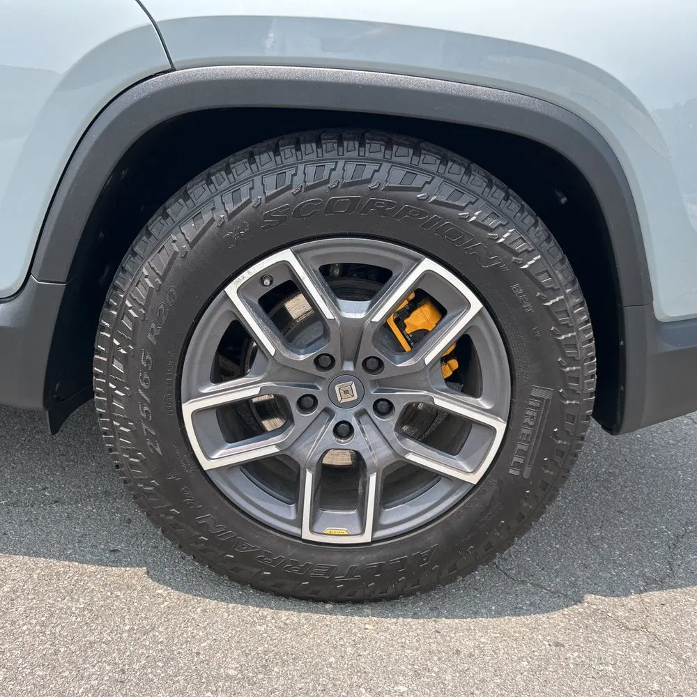 2022 Rivian R1T Adventure