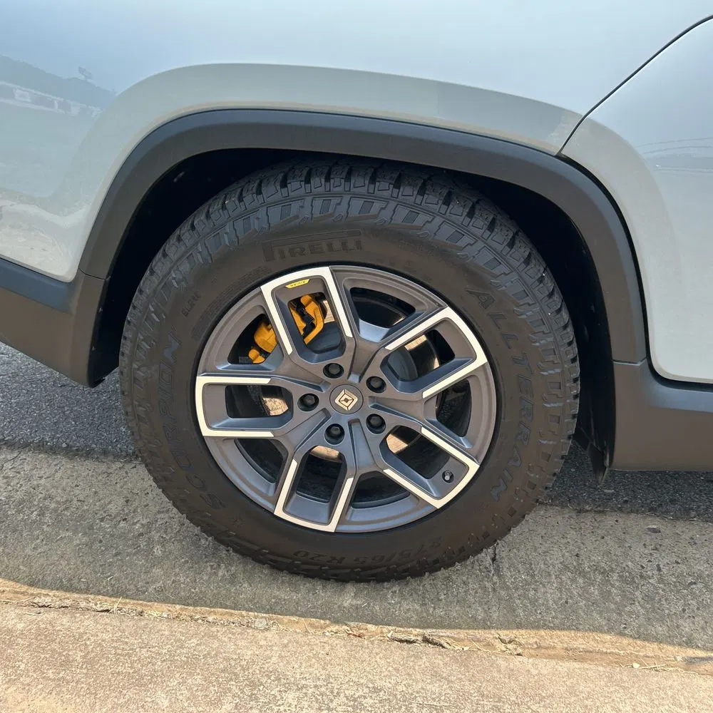 2022 Rivian R1T Adventure