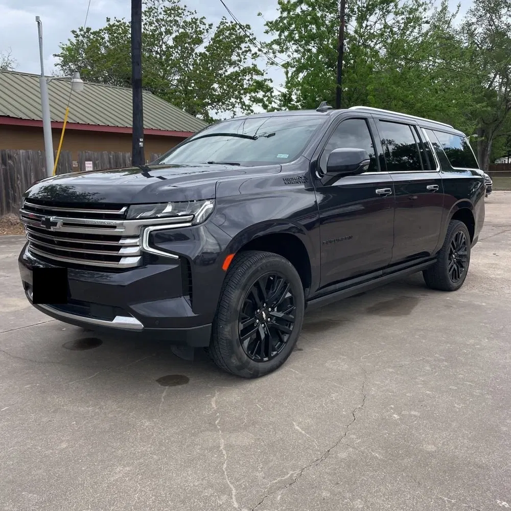 2023 Chevrolet Suburban High Country