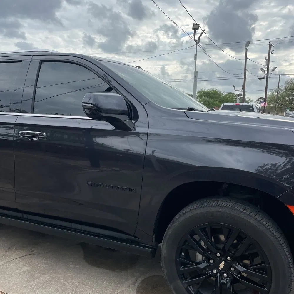 2023 Chevrolet Suburban High Country
