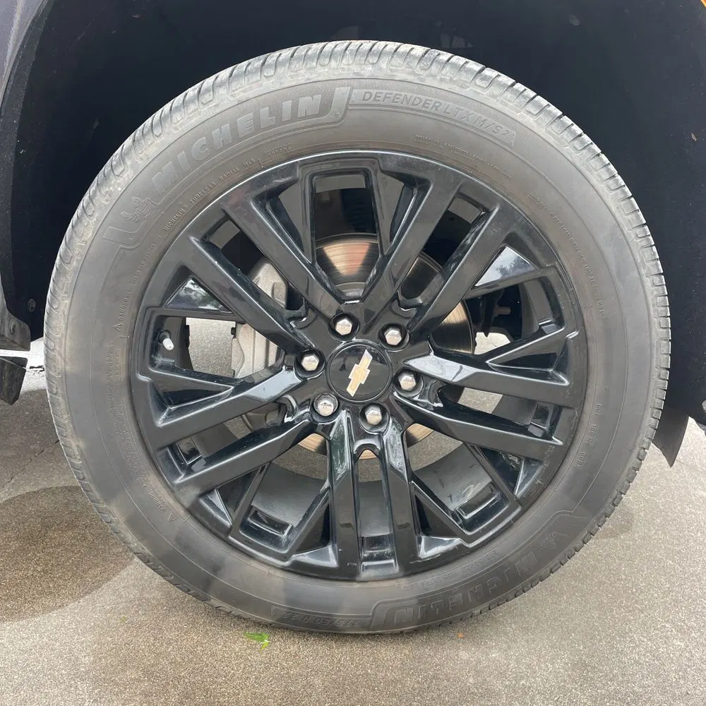 2023 Chevrolet Suburban High Country