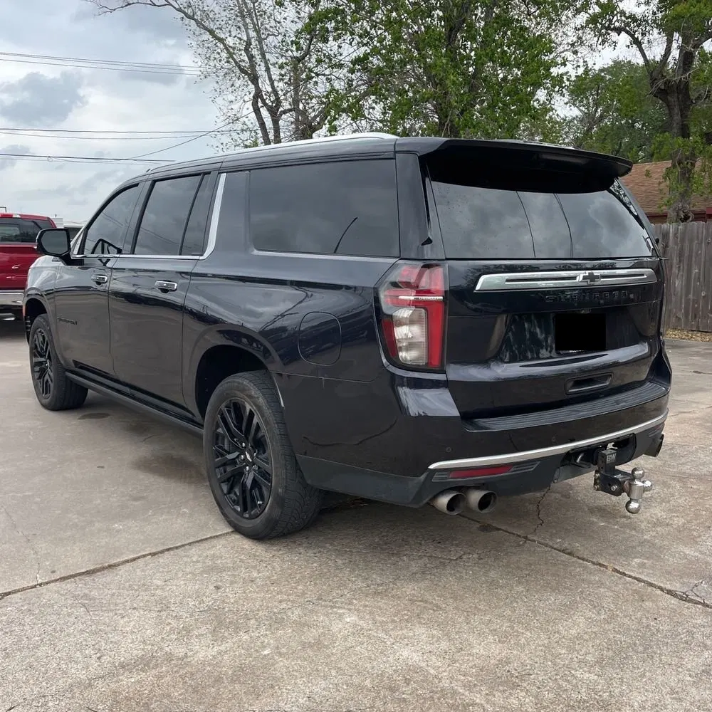 2023 Chevrolet Suburban High Country