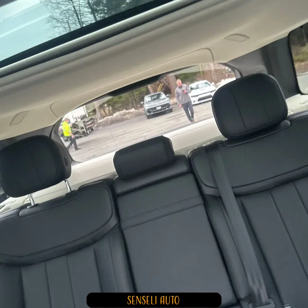 2024 Land Rover Range Rover P400 SE
