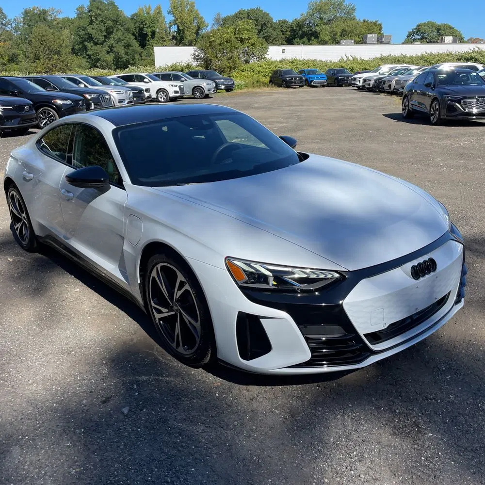 2023 Audi e-tron GT Premium Plus