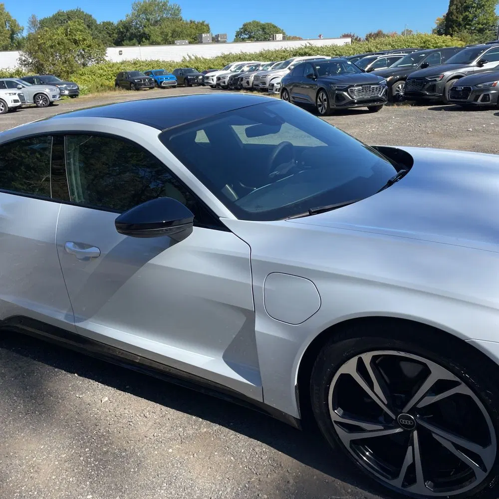 2023 Audi e-tron GT Premium Plus