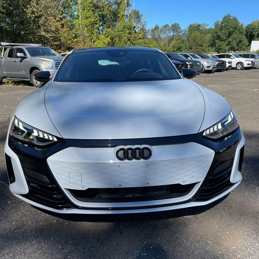 2023 Audi e-tron GT Premium Plus