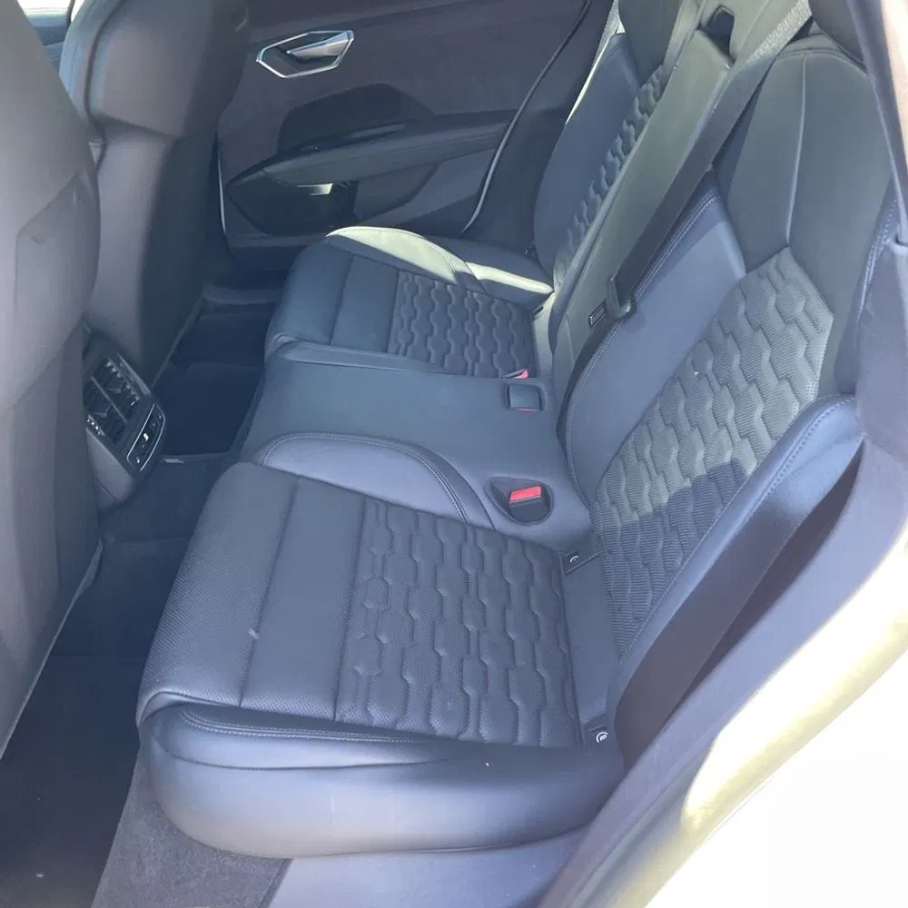 2023 Audi e-tron GT Premium Plus