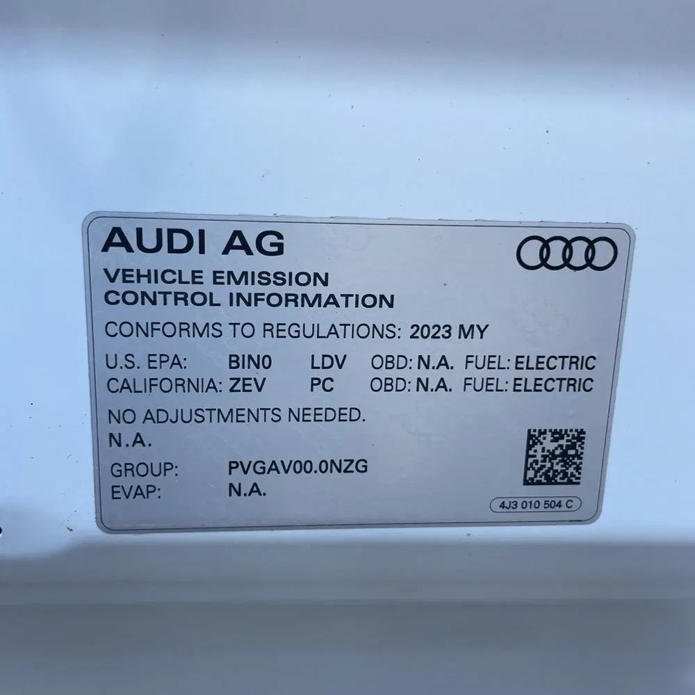 2023 Audi e-tron GT Premium Plus