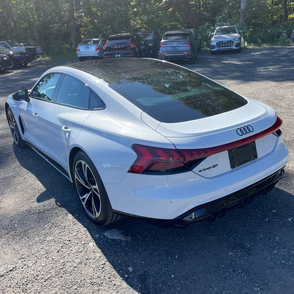 2023 Audi e-tron GT Premium Plus