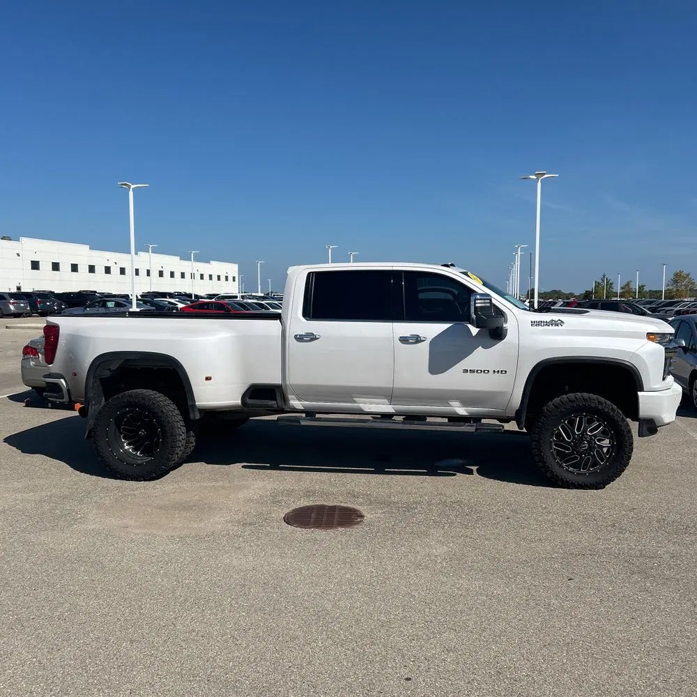2023 Chevrolet Silverado 3500HD High Country