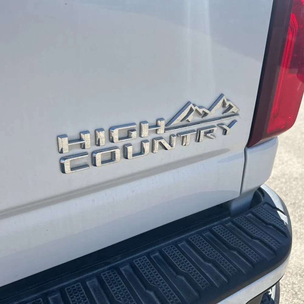 2023 Chevrolet Silverado 3500HD High Country