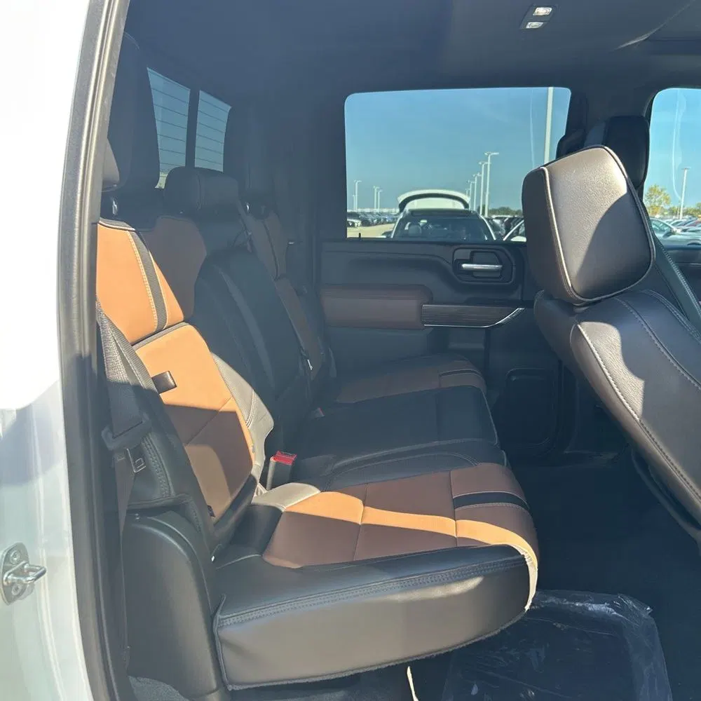 2023 Chevrolet Silverado 3500HD High Country
