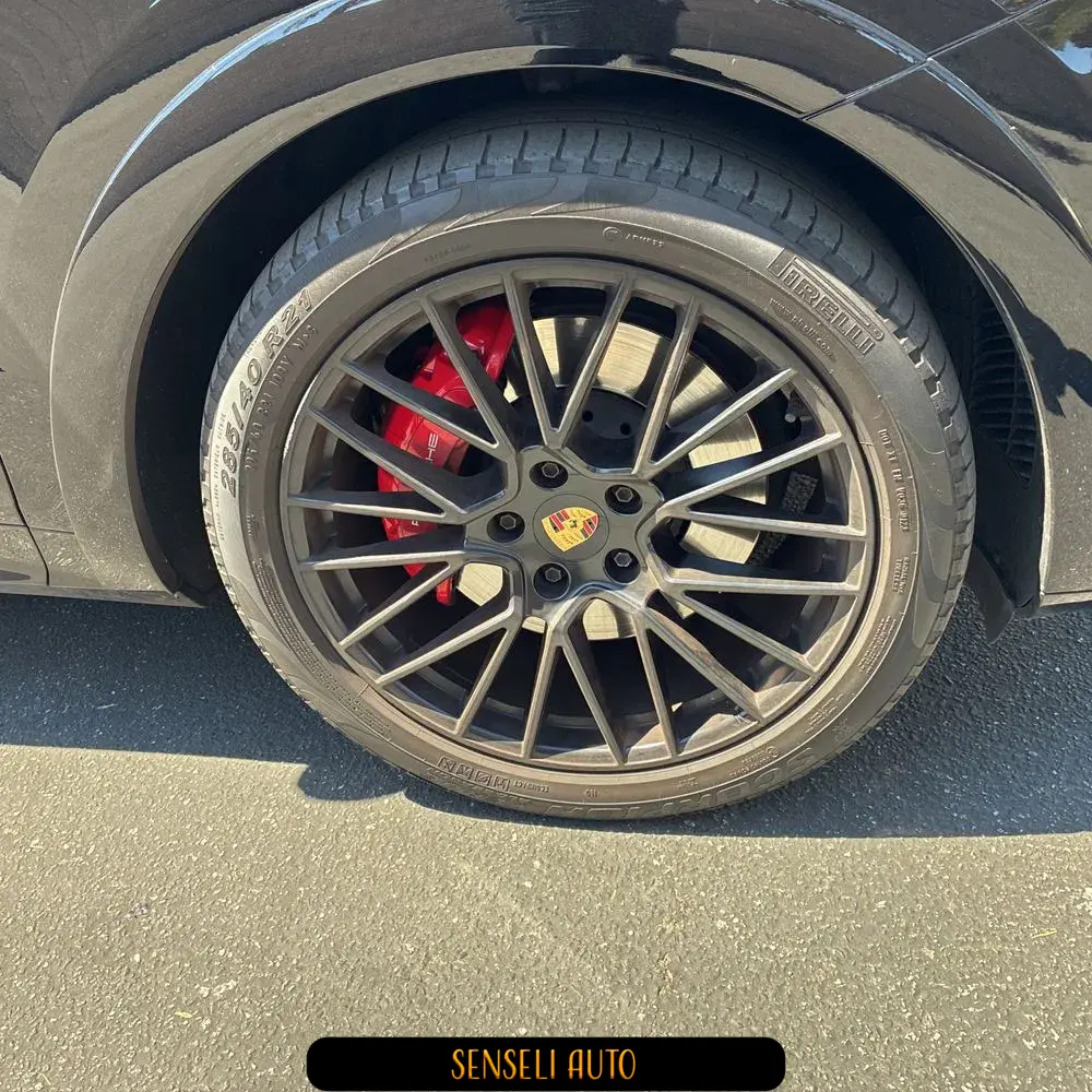 2023 Porsche Cayenne GTS