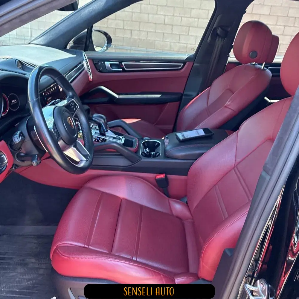 2023 Porsche Cayenne GTS