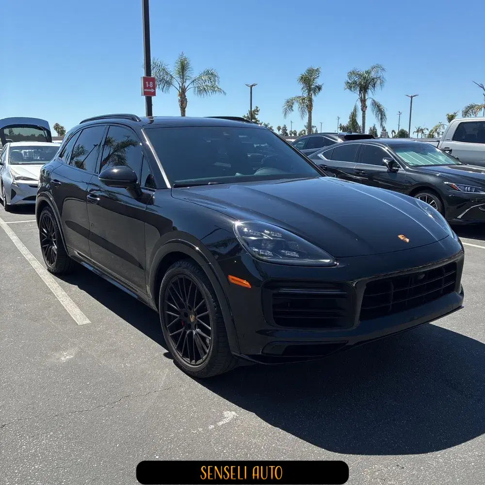 2023 Porsche Cayenne GTS