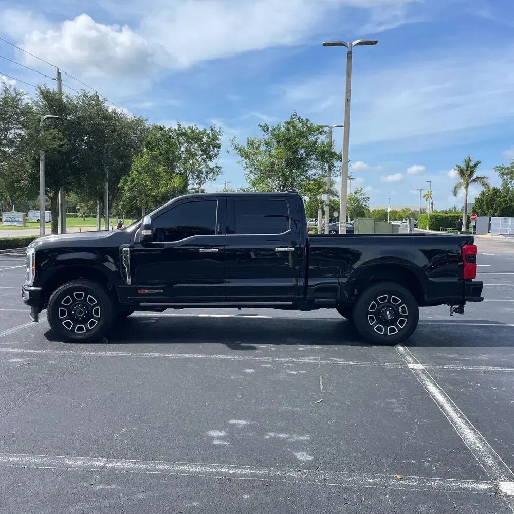 2024 Ford F-350 Super Duty Platinum