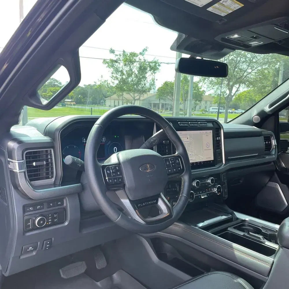 2024 Ford F-350 Super Duty Platinum