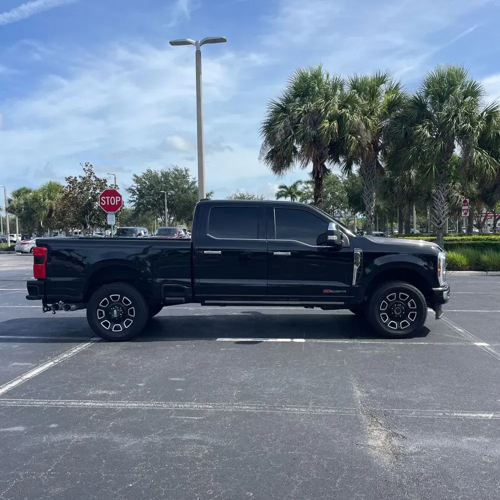2024 Ford F-350 Super Duty Platinum